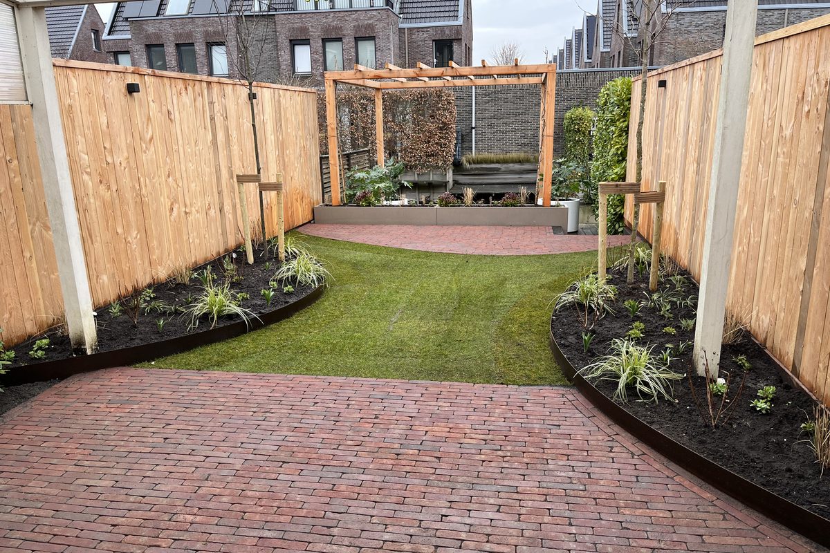 Tuinverharding en bestrating door Derwort Hoveniers